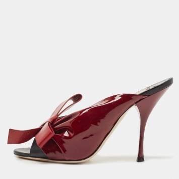 Pre Owned Miu Miu Burgundy/Black Pleated Patent and Leather Bow Slide Sandals Size 38.5