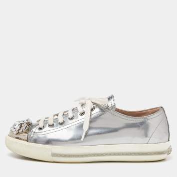 Pre Owned Miu Miu Silver Patent Leather Crystal Embellished Cap-Toe Low-Top Sneakers Size 38.5