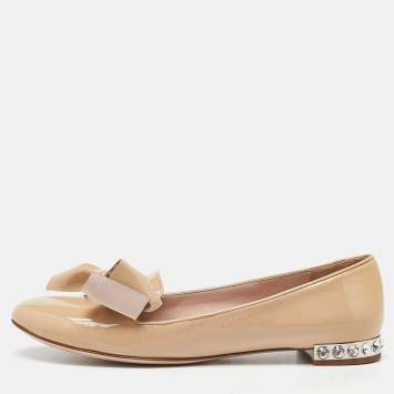 Pre Owned Miu Miu Beige Patent Leather Bow Detail Crystal Embellished Heel Ballet Flats Size 38.5