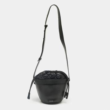 Pre Owned Moncler Black Leather and Nylon Seaux Seaux Bucket Bag