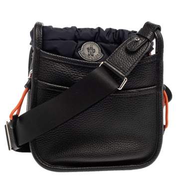 Pre Owned Moncler Black/Navy Blue Pebbled Leather Rania Shoulder Bag