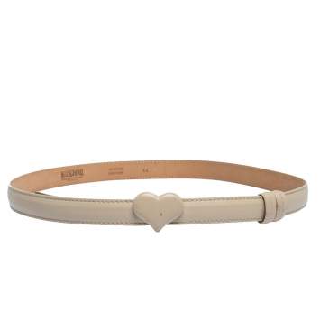 مملوكة مسبقًا Moschino Ivory Leather Heart Buckle Belt 110CM
