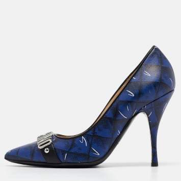 Pre Owned Moschino Blue Printed Leather Logo Buckle Pointed Toe Pumps Size 36
