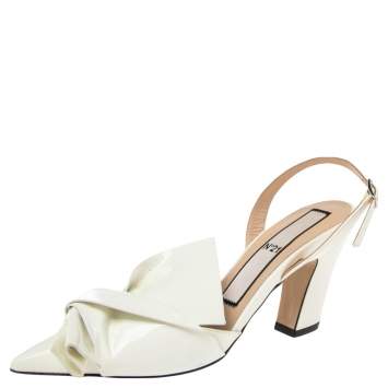 مملوكة مسبقًا N21 Cream Patent Leather Knotted Toe Slingback  Sandals Size 38
