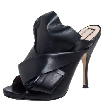 مملوكة مسبقًا N°21 Burgundy Black Leather Ronny Pleated Mules Size 37