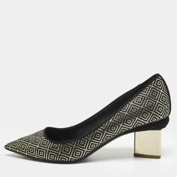 Pre Owned Nicholas Kirkwood Black/Gold Diamond Quilt Jacquard Pointed Toe Pumps Size 38