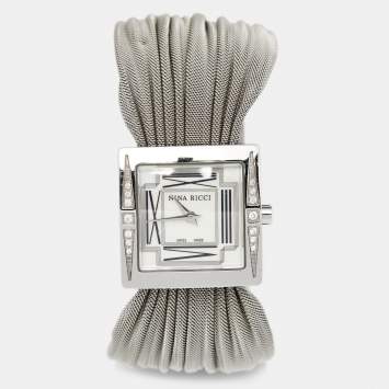 Pre Owned Nina Ricci Mother of Pearl Stainless Steel Diamond NO19.73 Women's Wristwatch 24 mm