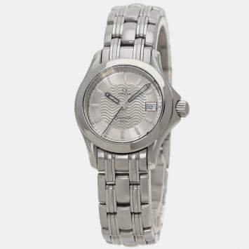 Pre Owned Omega Silver Stainless Steel Seamaster 2571.31 Quartz Women's Wristwatch 26 mm