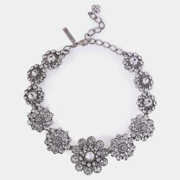 مملوكة مسبقًا Oscar De La Renta Metal Necklace