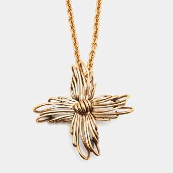 Pre Owned Oscar de la Renta Aged Gold Tone Floral Pendant Necklace