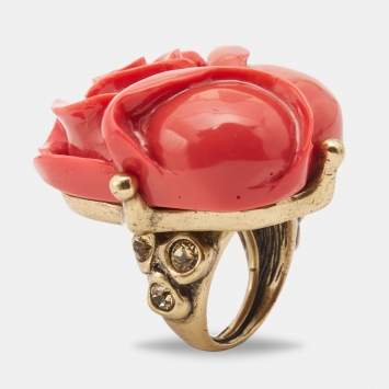 Pre Owned Oscar de la Renta  Rose Red Amaranth Gold Tone Ring Size 55