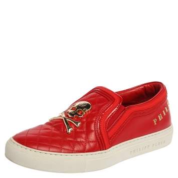 مملوكة مسبقًا Philipp Plein Red Leather Skull Embellished Slip On Sneakers Size 38