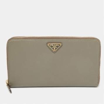 Pre Owned Prada Grey Saffiano Oro Leather Cheque Book Zip Wallet