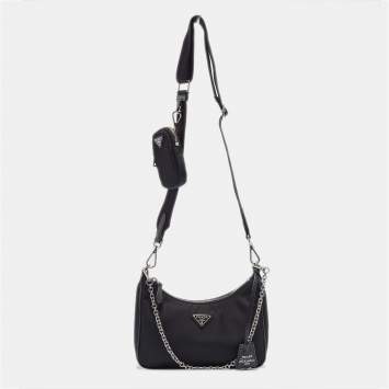 مملوكة مسبقًا Prada Black Nylon and Saffiano Leather Re-Edition 2005 Baguette Bag
