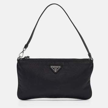 Pre Owned Prada Black Nylon Logo Zip Pochette Bag