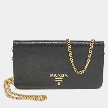 Pre Owned Prada Black Leather Logo Wallet On Chain