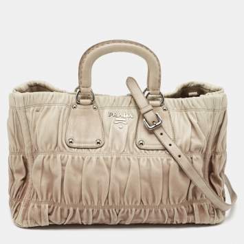 Pre Owned Prada Light Grey Leather Gaufre Tote