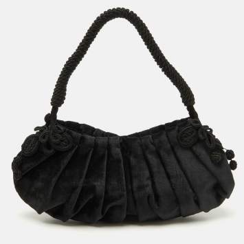 Pre Owned Prada Black Velvet Embroidered Vintage Shoulder Bag