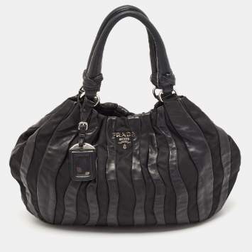 Pre Owned Prada Black Leather and Nylon Waves Hobo