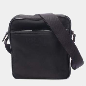 مملوكة مسبقًا حقيبة كروس برادا نايلون جلدية سوداء