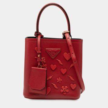 Pre Owned حقيبة ساتشل برادا كوير بانير صغيرة مرصعة باللون الأحمر