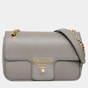 مملوكة مسبقًا Prada Grey Saffiano Flap Chain Shoulder Bag