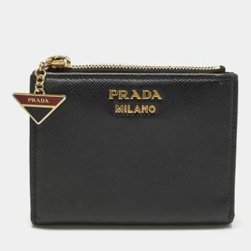 Pre Owned Prada Black Saffiano Leather Bifold Wallet