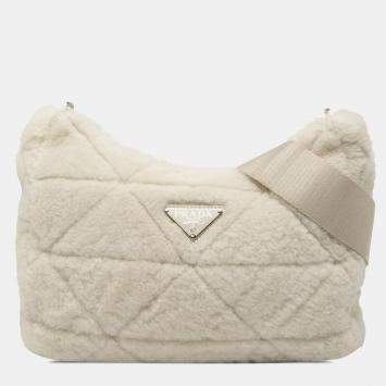 مملوكة مسبقًا Prada White Quilted Shearling Padded Crossbody