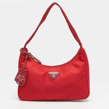 Pre Owned Prada Re-Edition 2000 Red Nylon Shoulder Bag