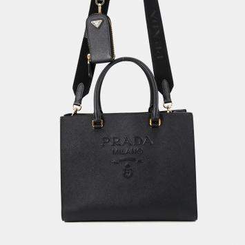 مملوكة مسبقًا Prada 1BA335 Black Saffiano Leather Top Handle Bag