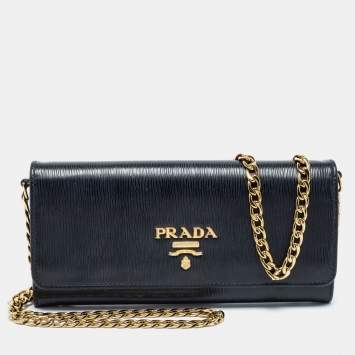 Pre Owned Prada Black Vitello Move Leather Wallet on Chain