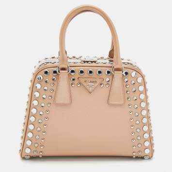 Pre Owned Prada Beige Saffiano Vernice Leather Small Crystal Embellished Pyramid Frame Satchel