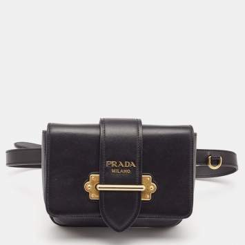 مملوكة مسبقًا Prada Black Leather Cahier Belt Bag