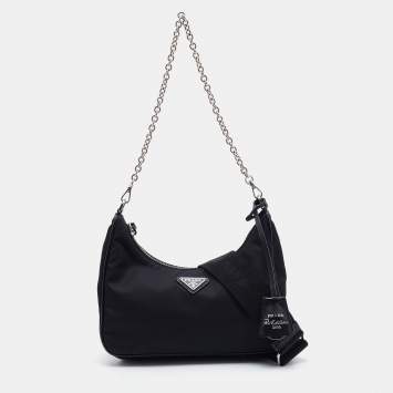 Pre Owned Prada Black Nylon and Leather Re-Edition 2005 Shoulder Bag