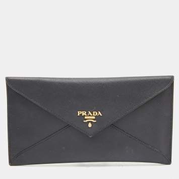 Pre Owned Prada Black Saffiano Lux Leather Envelope Clutch