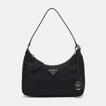 Pre Owned Prada Black Nylon Mini Re-Edition 2005 Shoulder Bag