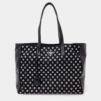 Pre Owned Prada Black Leather Shoulder Bag