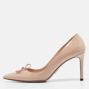 Pre Owned Prada Beige Patent Leather Pointed Toe Pumps Size 38
