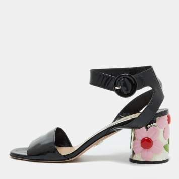 Pre Owned Prada Black Patent Leather Ankle Strap Floral Block Heel Sandals Size 39