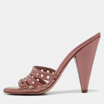 Pre Owned Prada Pink Leather Embellished Slip On Sandals Size 38.5
