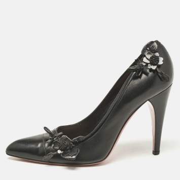 Pre Owned Prada Black Leather Flower Pointed Toe Pumps Size 38.5