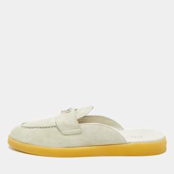 Pre Owned مويلات برادا سابو شامواة بيج مقاس 38.5