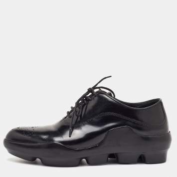 مملوكة مسبقًا Prada Size 36 Black Leather Lace Up Sneaker Oxfords