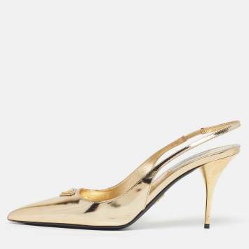 مملوكة مسبقًا حذاء كعب عالي برادا جلد لامع ذهبي بشعار حجم 40 بحزام خلفي