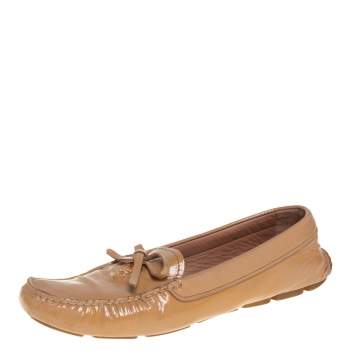Pre Owned Prada Beige Patent Saffiano Leather Bow Slip On Loafers Size 40