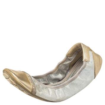 Pre Owned Prada Silver/Gold Patent And Leather Scrunchy Ballet Flats Size 38.5