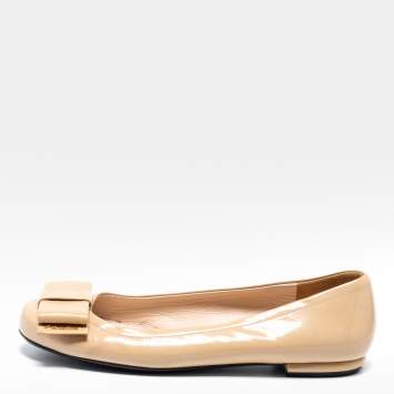 Pre Owned Prada Beige Patent Leather Bow Ballet Flats Size 39