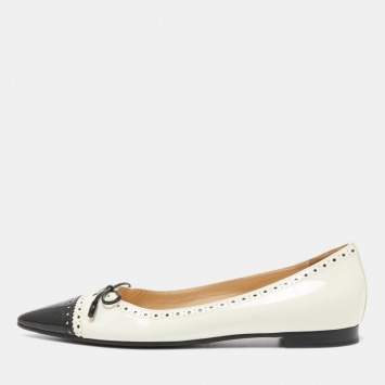 Pre Owned Prada Cream/Black Patent Leather Ballet Flats Size 38