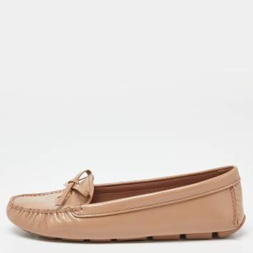 Pre Owned Prada Beige  Patent Leather Slip On Loafers Size 39.5