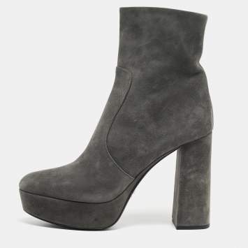 مملوكة مسبقًا Prada Grey Suede Ankle Boots Size 39.5